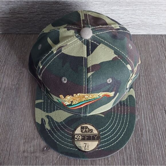 Mexico Eagle Custom Embroidered Camo Fitted Hat 7 1/8 - Picture 2 of 6